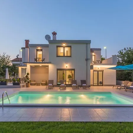 Ana 1863 Ferienhaus Poreč
