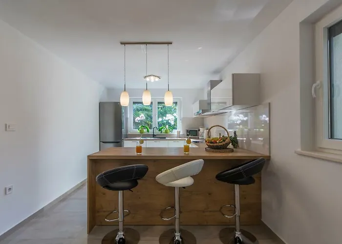 別荘 Ana 1863 ポレッチ