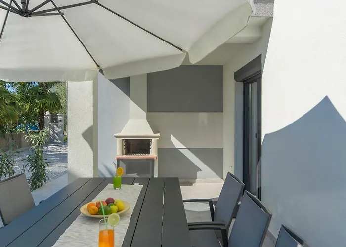 Σπίτι διακοπών Ana 1863